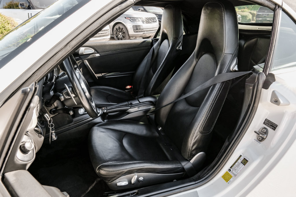 Used 2011 Porsche 911 Carrera GTS RWD image 29