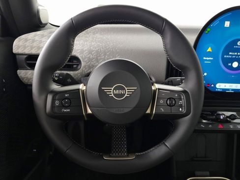 New 2025 MINI Cooper 2-Door Hardtop image 15