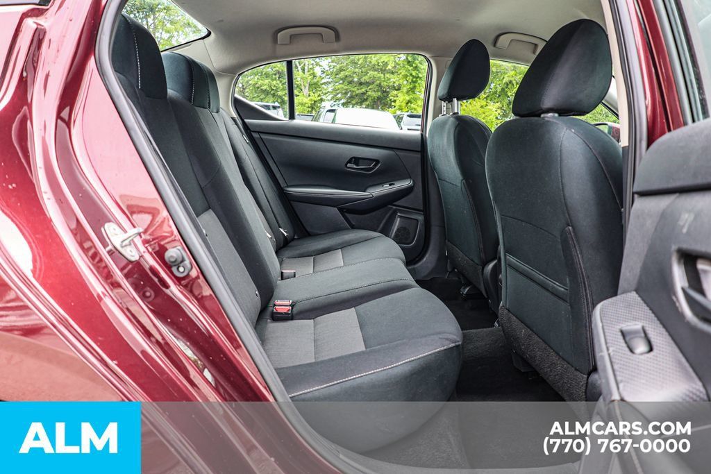 Used 2024 Nissan Sentra SV FWD image 21