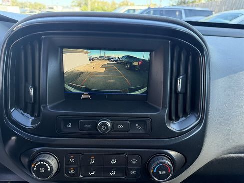 Used 2022 Chevrolet Colorado W/T image 6