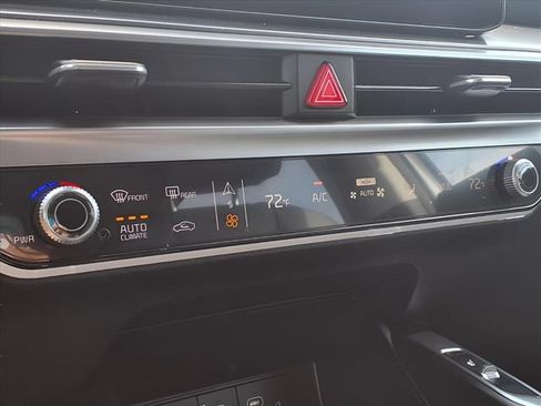 New 2026 Kia Sorento EX AWD/4WD image 10