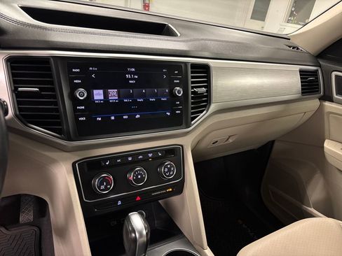 Used 2018 Volkswagen Atlas SE image 35