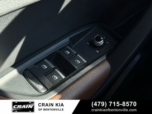 Used 2018 Audi Q5 2.0T Premium image 11