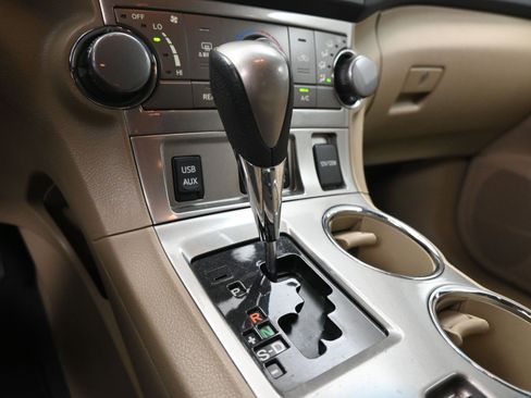 Used 2013 Toyota Highlander SE image 14