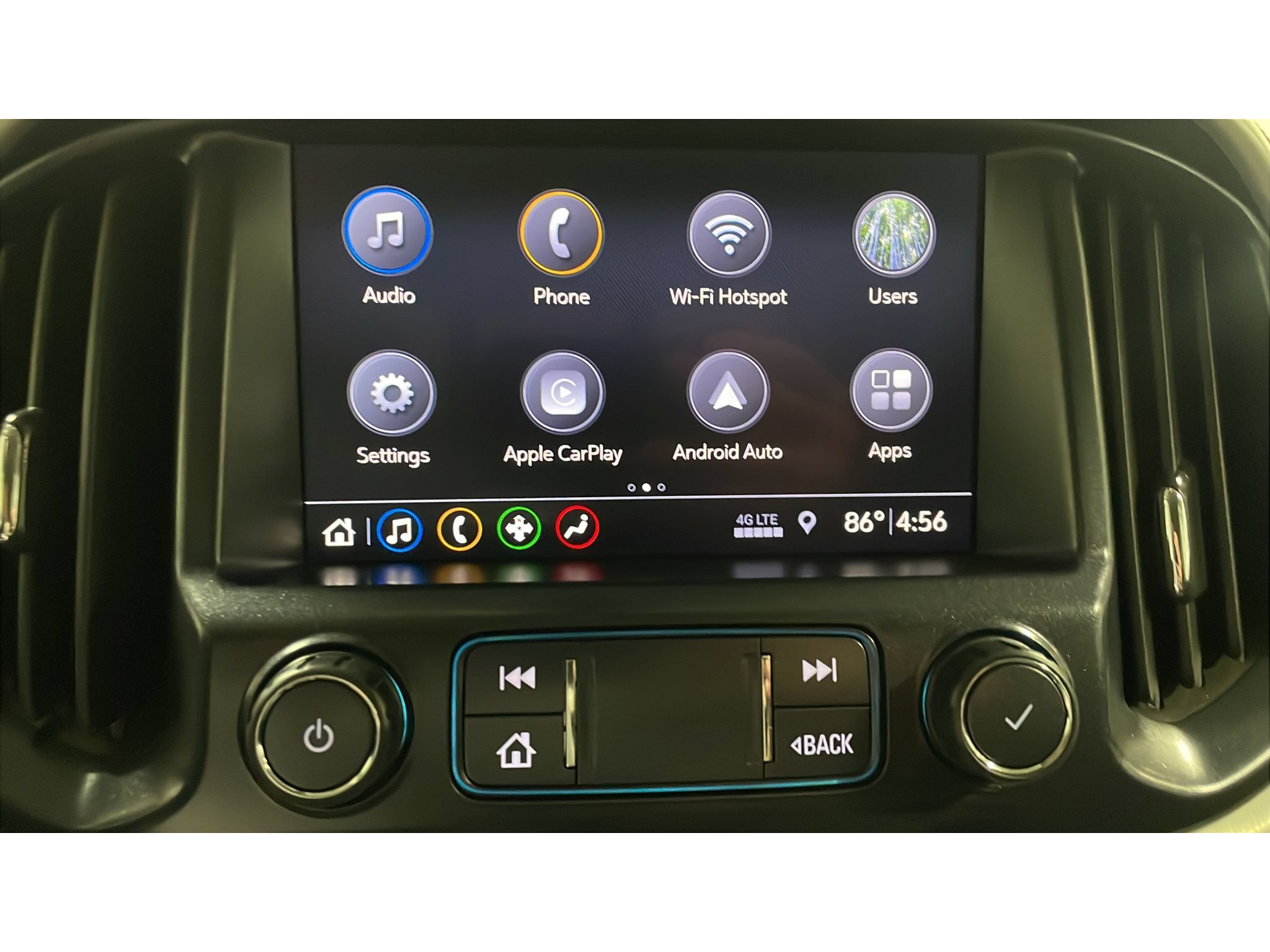 Used 2020 GMC Canyon SLE w/ Elevation Edition AWD/4WD image 12