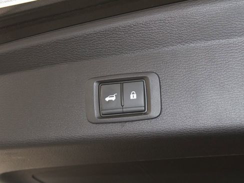 Used 2024 Mitsubishi Outlander SEL image 16