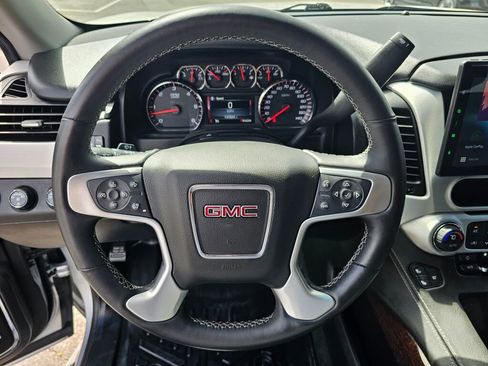 Used 2015 GMC Yukon SLT w/ Open Road Package image 16