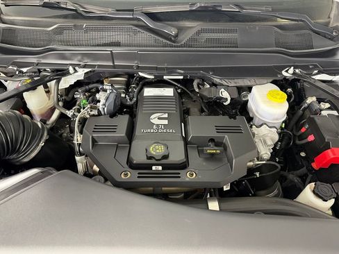 Used 2024 RAM 2500 Laramie w/ Night Edition AWD/4WD image 29