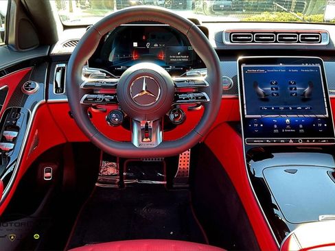 Used 2025 Mercedes-Benz S 63 AMG S image 7