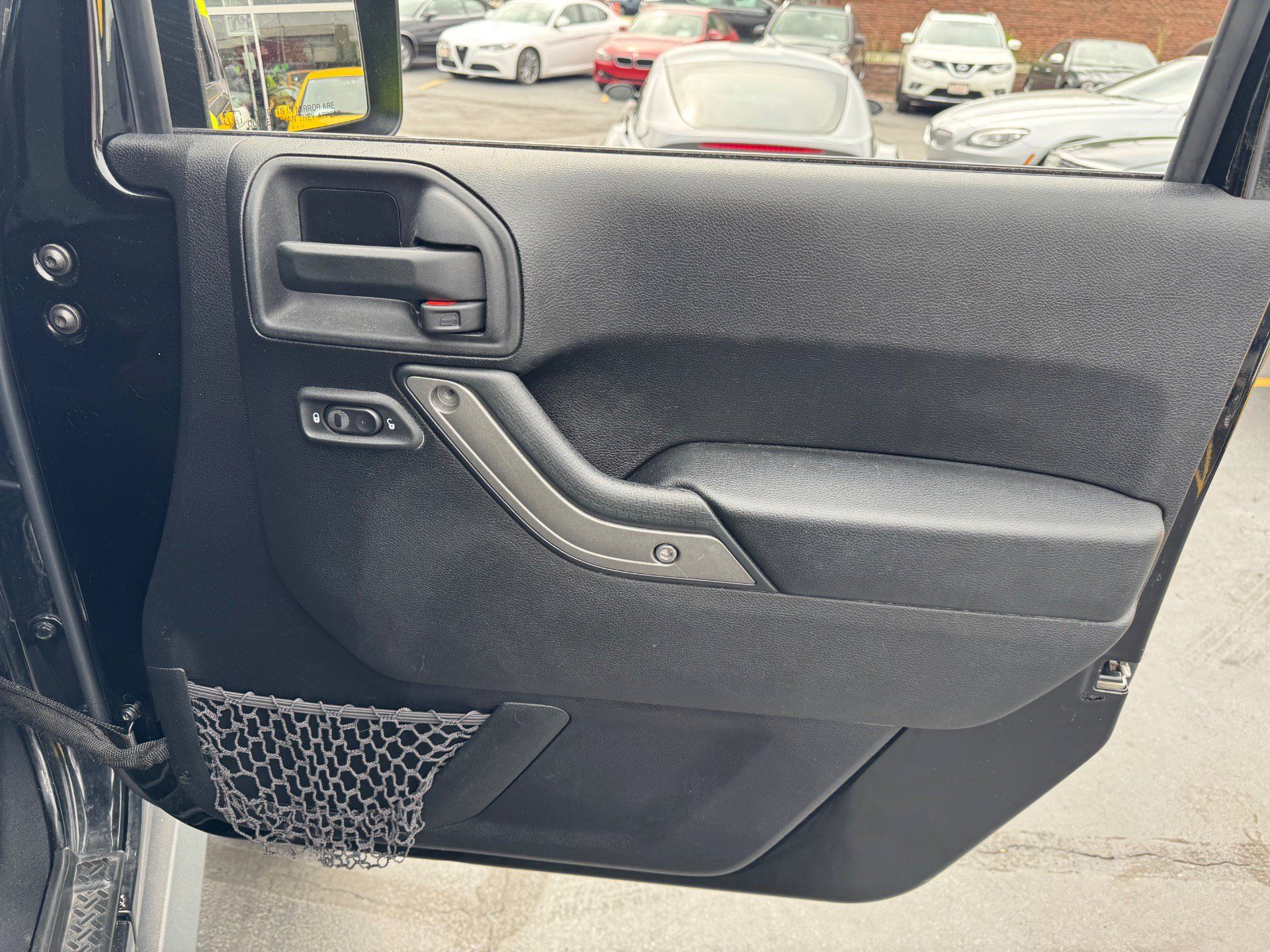 Used 2015 Jeep Wrangler Unlimited Sport w/ Quick Order Package 24S AWD/4WD image 25