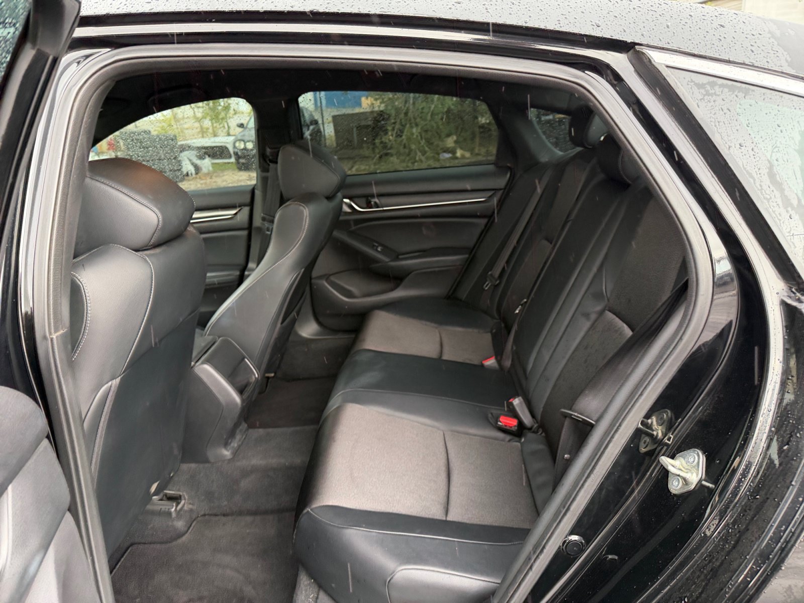 Used 2018 Honda Accord Sport image 26