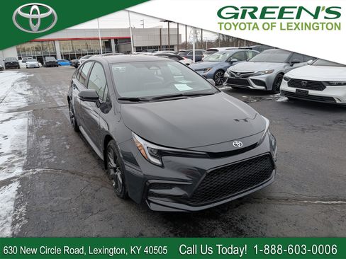 Certified 2025 Toyota Corolla XSE image 1