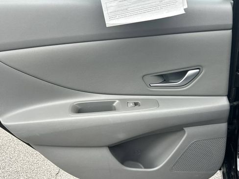 Certified 2023 Hyundai Elantra SEL w/ Convenience Package FWD image 21