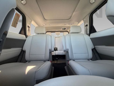 New 2026 Hyundai Palisade Limited image 2