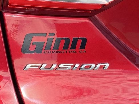 Used 2018 Ford Fusion SE w/ Fusion SE Technology Package image 29