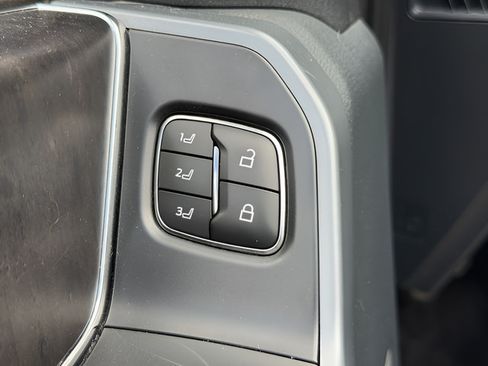Certified 2021 Ford F150 Lariat AWD/4WD image 20