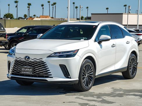 Used 2025 Lexus RX 350h w/ Convenience Package AWD/4WD image 3