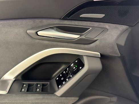 New 2025 Audi SQ5 Premium Plus image 10