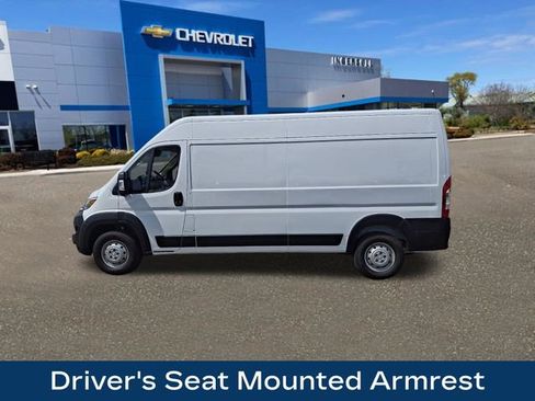 Used 2023 RAM ProMaster 3500 FWD image 25