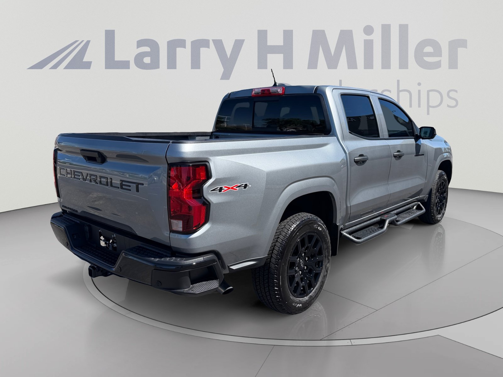 Used 2026 Chevrolet Colorado W/T w/ WT Custom Package AWD/4WD image 5