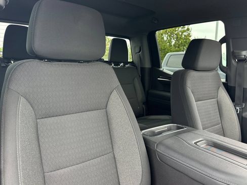 Used 2022 Chevrolet Silverado 1500 RST w/ Convenience Package II AWD/4WD image 16