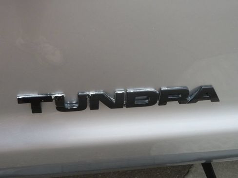 Used 2010 Toyota Tundra 2WD CrewMax w/ Tow Pkg image 13