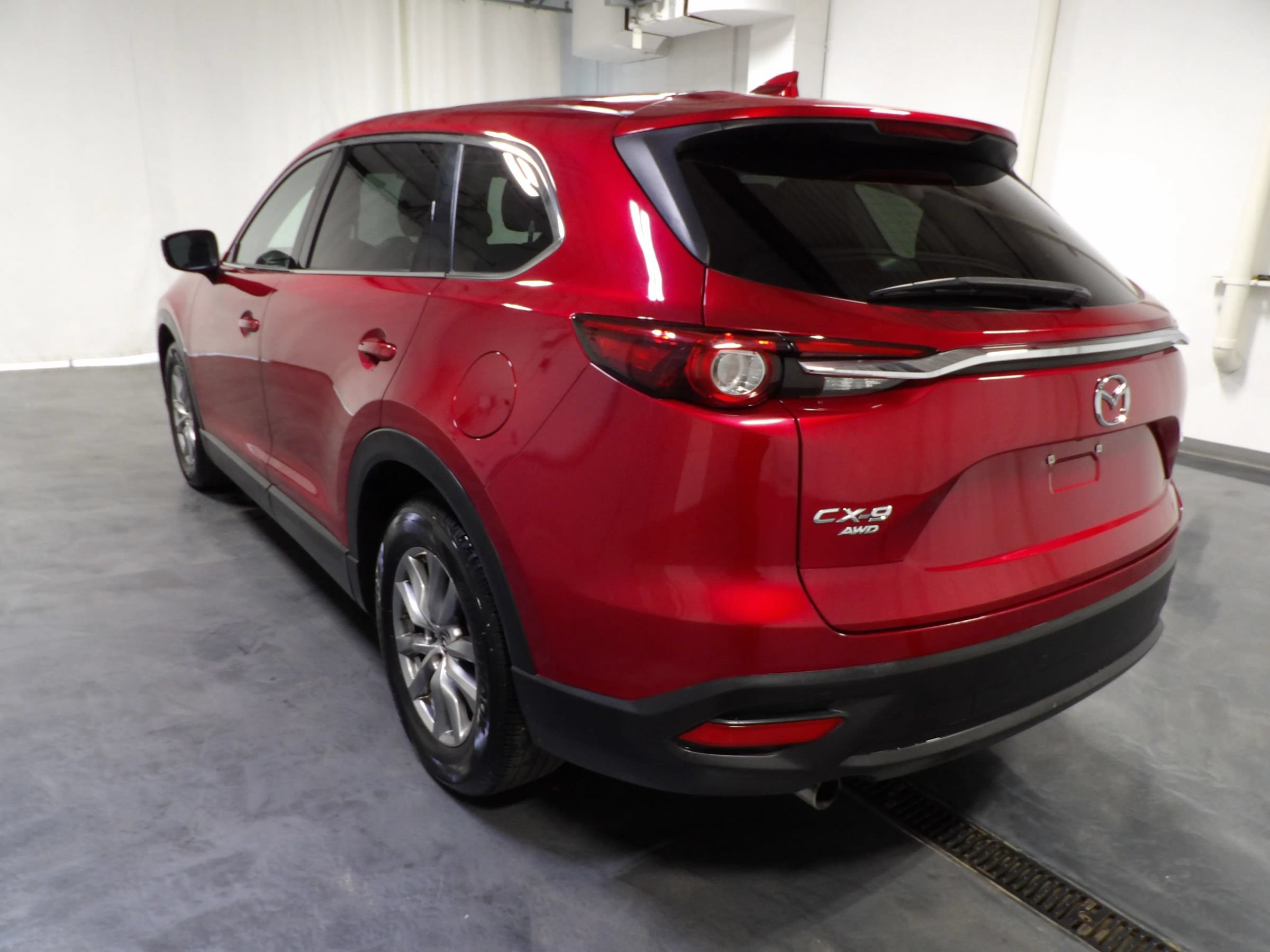 Used 2018 MAZDA CX-9 Touring AWD/4WD image 6
