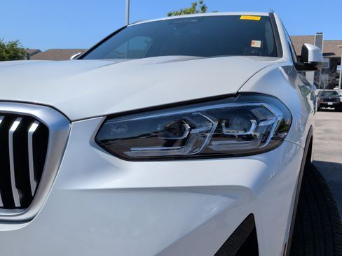 Certified 2024 BMW X3 sDrive30i w/ Premium Package RWD image 3