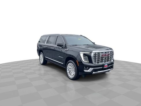 New 2026 GMC Yukon XL Denali w/ Sun & Power Step Package AWD/4WD image 2