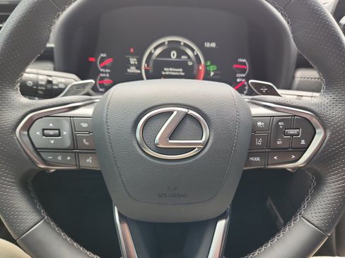 Certified 2024 Lexus LX 600 F Sport AWD/4WD image 9