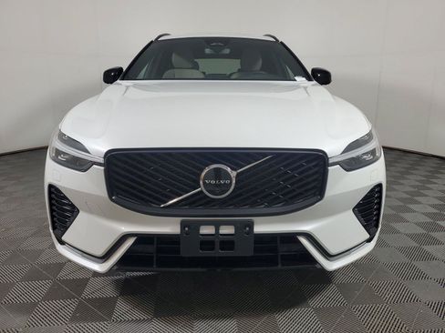 Used 2026 Volvo XC60 B5 Plus AWD/4WD image 2
