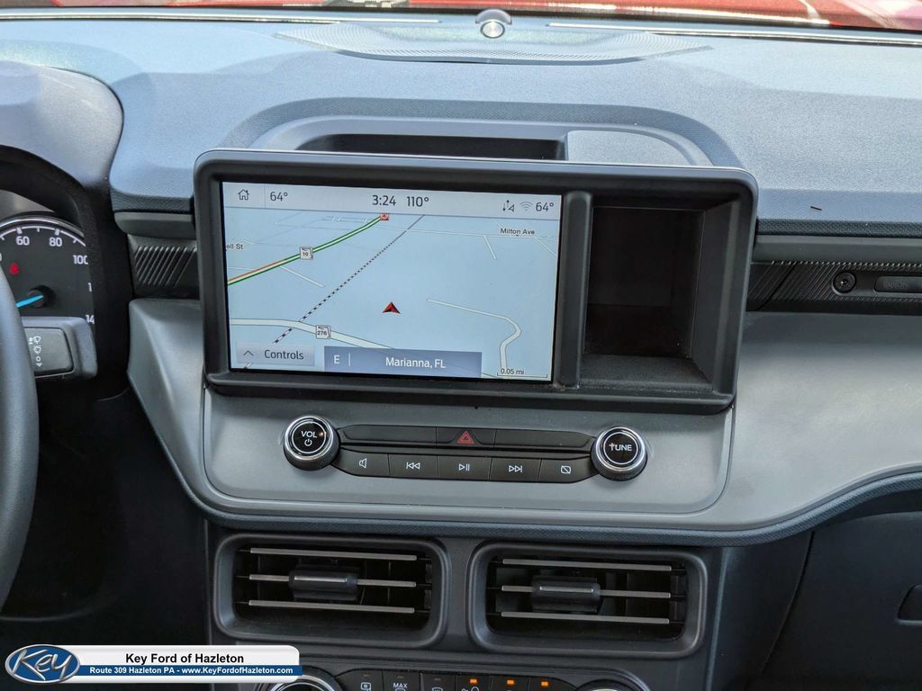 Used 2024 Ford Maverick Lariat w/ Black Appearance Package FWD image 20