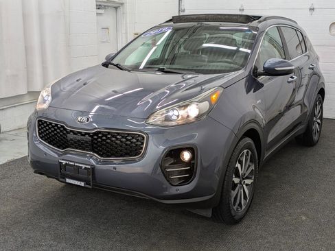 Used 2019 Kia Sportage EX w/ Option Group 040 image 1