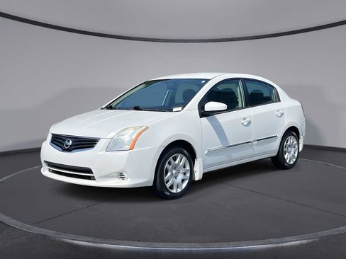 Used 2010 Nissan Sentra 2.0 S w/ Convenience Pkg FWD image 1