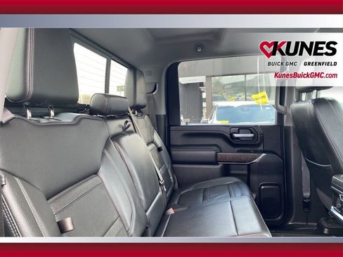 Used 2023 GMC Sierra 3500 Denali w/ Denali Black Diamond Edition image 35