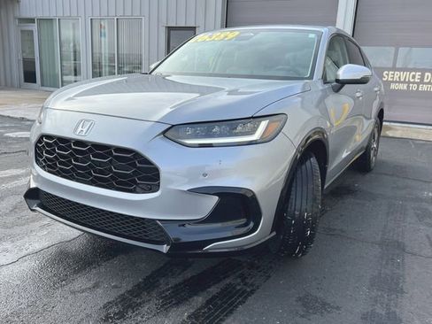 Used 2023 Honda HR-V EX-L image 5