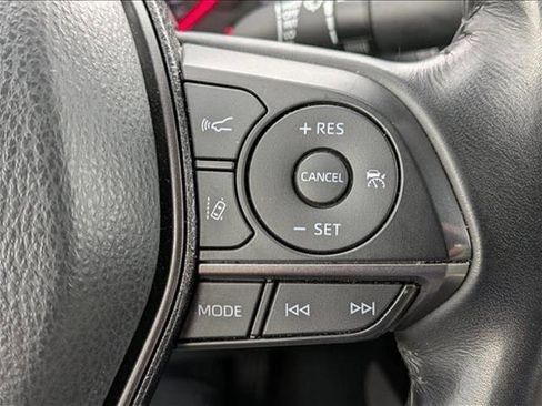 Used 2023 Toyota Camry XSE image 13