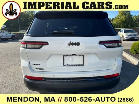 New 2025 Jeep Grand Cherokee L Altitude image 10