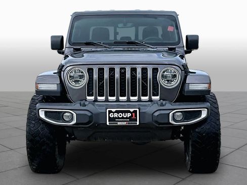 Used 2021 Jeep Gladiator Overland AWD/4WD image 4