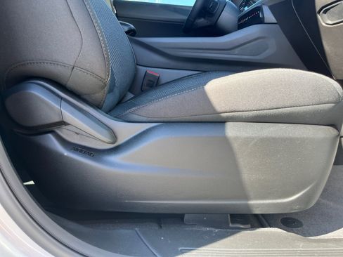 New 2026 Jeep Cherokee Laredo AWD/4WD image 28