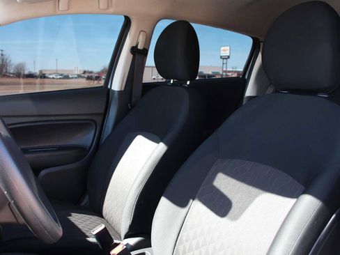 Used 2024 Mitsubishi Mirage ES FWD image 20
