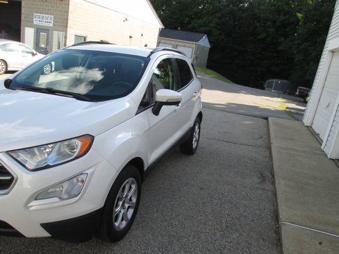 Used 2018 Ford EcoSport SE w/ SE Convenience Package AWD/4WD image 5