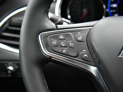 Used 2023 Chevrolet Malibu LT FWD image 30