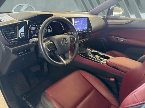 Certified 2024 Lexus NX 250 FWD w/ Towing Package (2000 Lbs) image 12