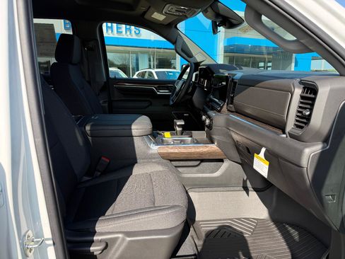 New 2026 Chevrolet Silverado 1500 RST w/ All Star Edition Plus AWD/4WD image 8
