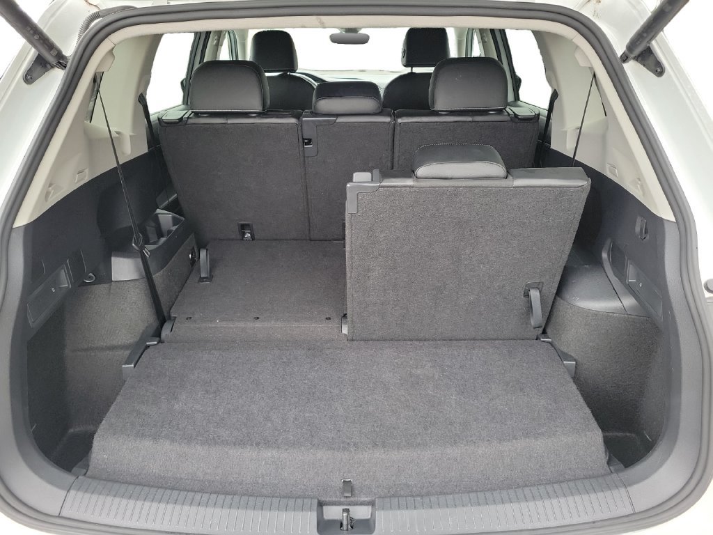 Used 2024 Volkswagen Tiguan SE FWD image 27