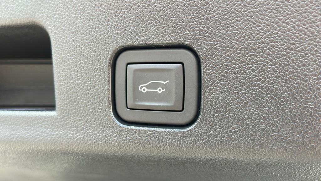 New 2027 GMC Acadia Elevation w/ Elevation Premium Package FWD image 34
