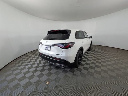 New 2027 Honda HR-V Sport image 3
