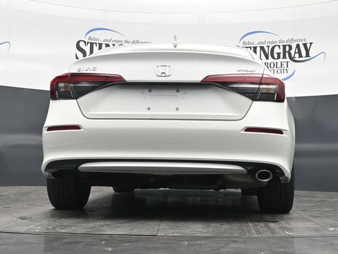 Used 2025 Honda Civic Sport image 31