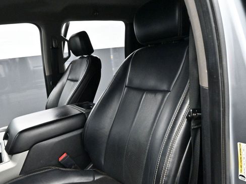 Used 2020 Ford F350 Lariat w/ Lariat Value Package image 15
